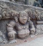 Vamana_Sculpture,_Anuradhapura